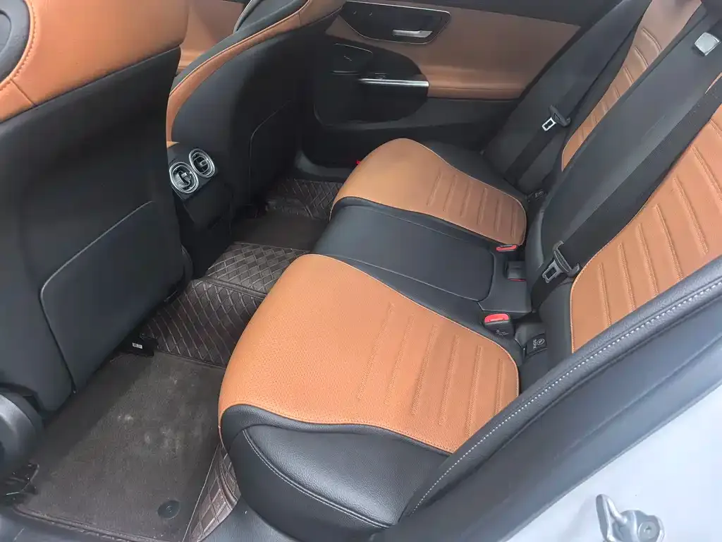 Mercedes-Benz C-Class 2023 из CN, фото 2