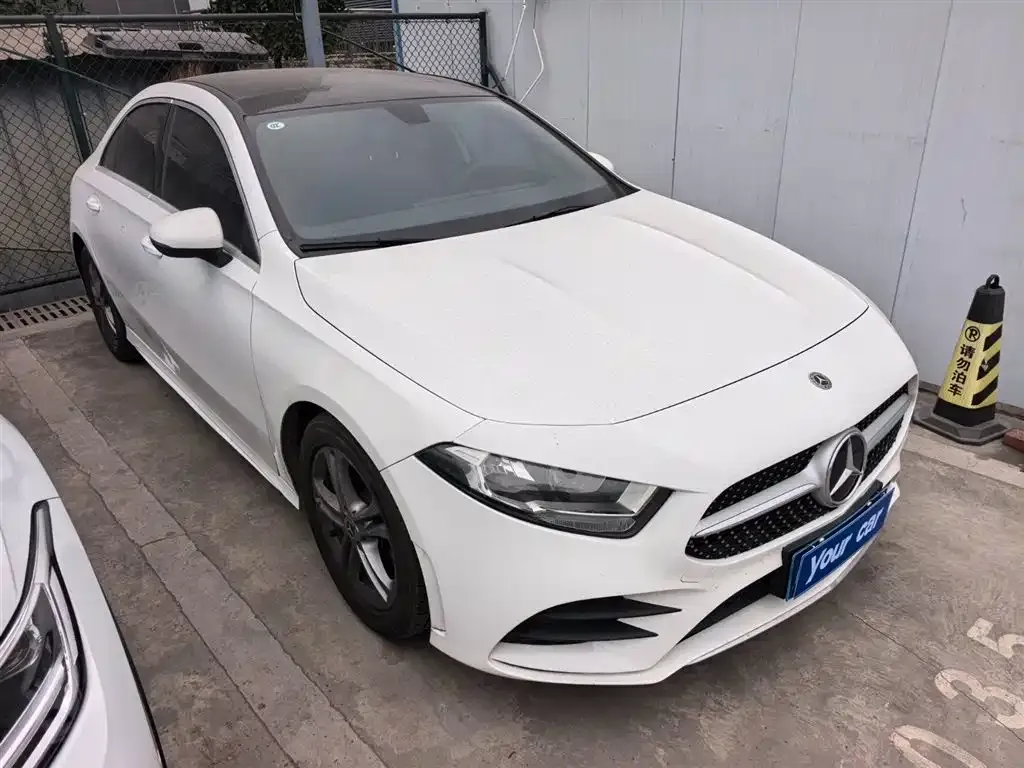 Mercedes-Benz A-Class 2023 из CN, фото 10