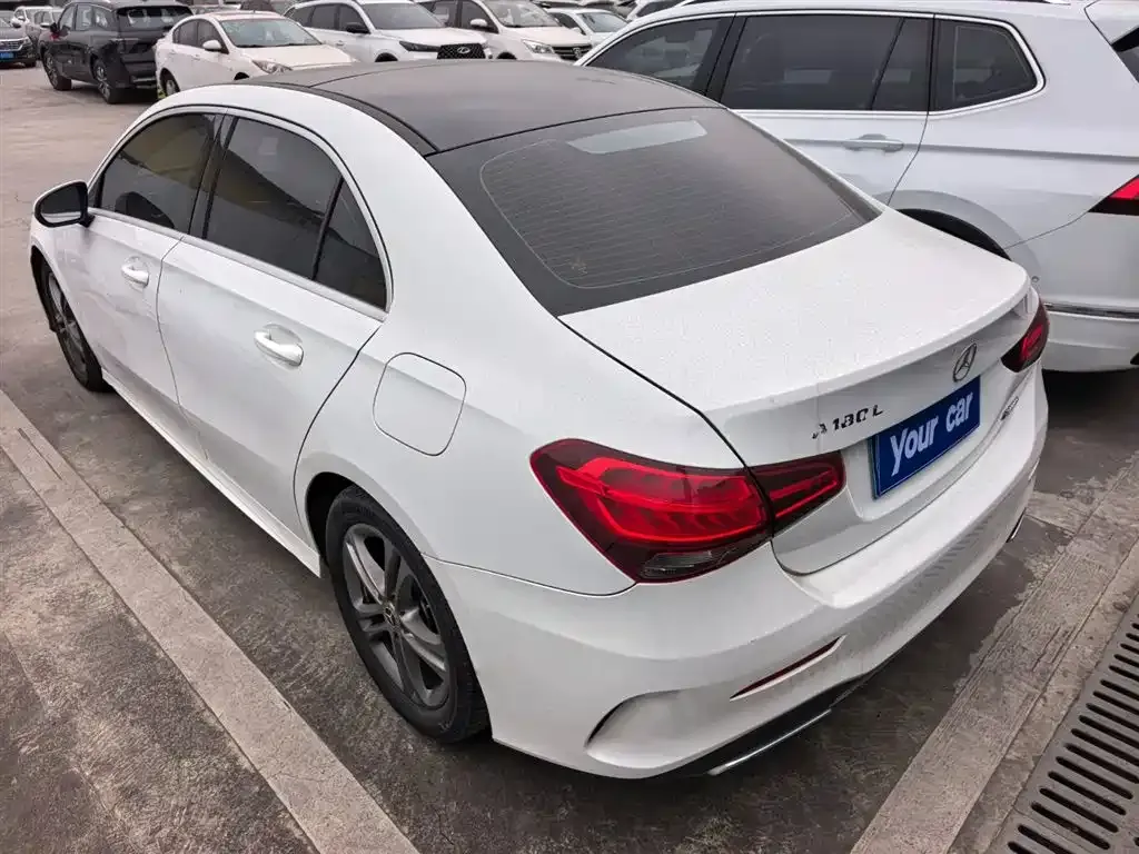 Mercedes-Benz A-Class 2023 из CN, фото 2
