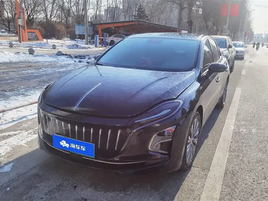 Hongqi E-QM5 2024 из CN, фото 1