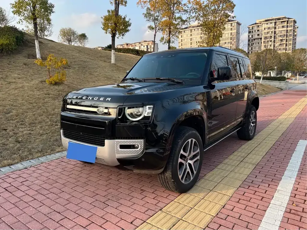 Land Rover Defender 2023 из CN, фото 1