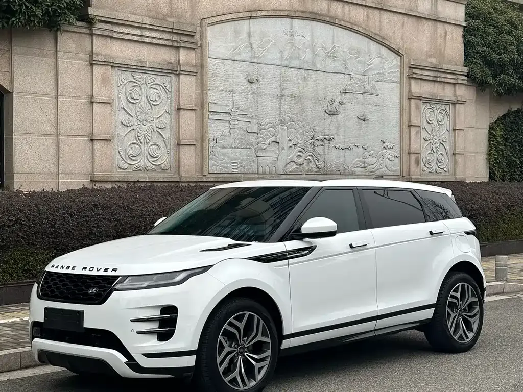 Land Rover Evoque PHEV 2023 из CN, фото 1