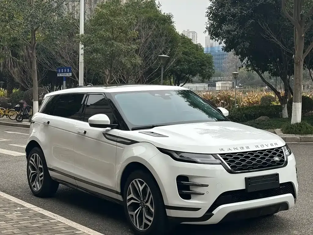 Land Rover Evoque PHEV 2023 из CN, фото 9