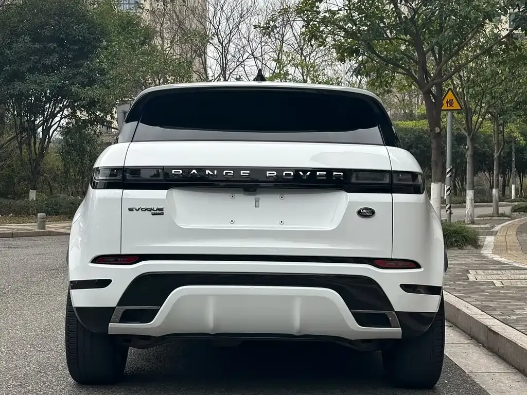 Land Rover Evoque PHEV 2023 из CN, фото 7