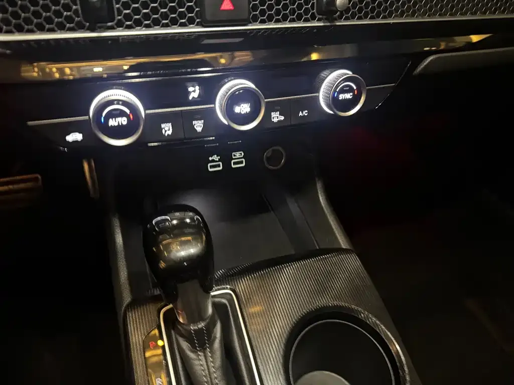 Honda Civic 2024 из CN, фото 5