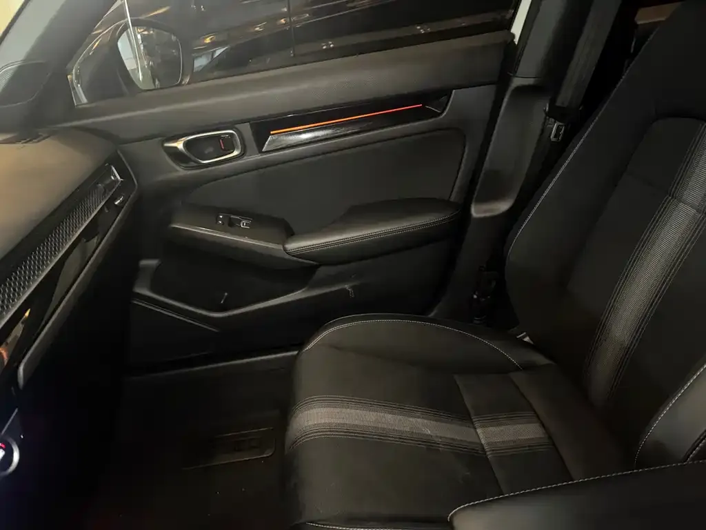 Honda Civic 2024 из CN, фото 3