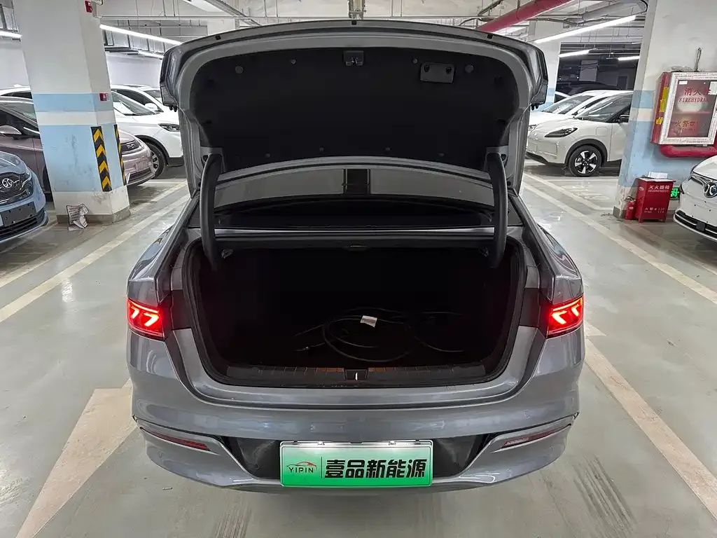 BYD Qin PLUS 2022 из CN, фото 9