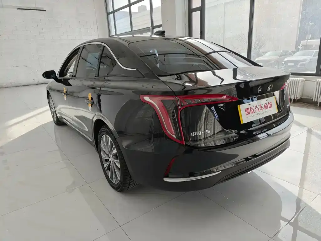 Hongqi E-QM5 2023 из CN, фото 9