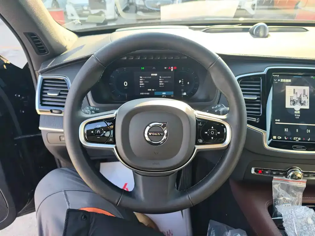 Volvo XC90 2026 из CN, фото 3