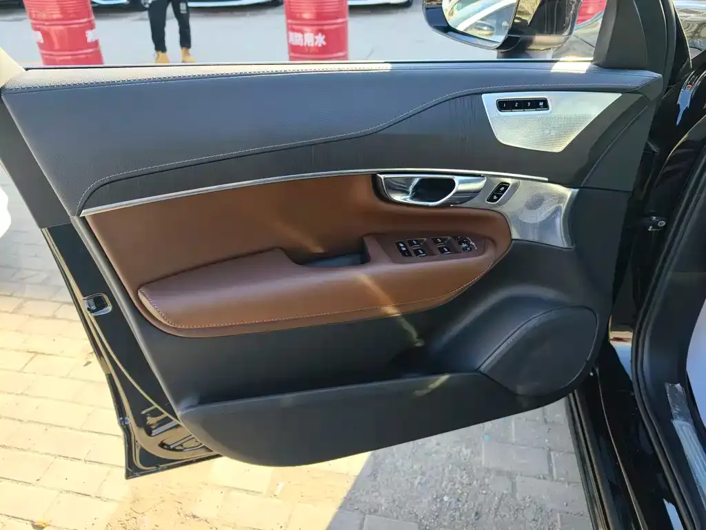 Volvo XC90 2026 из CN, фото 6