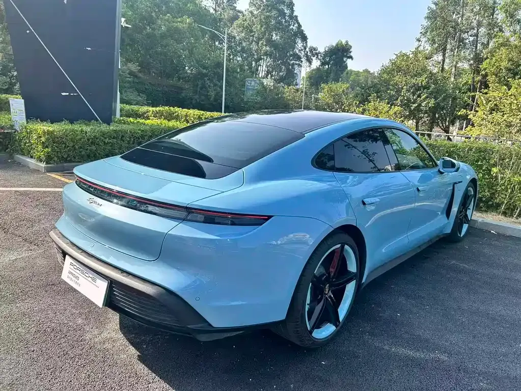 Porsche Taycan 2024 из CN, фото 8