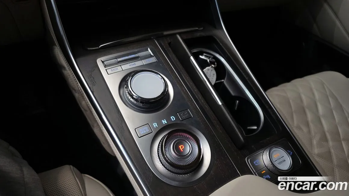 Genesis GV80 — фото 10