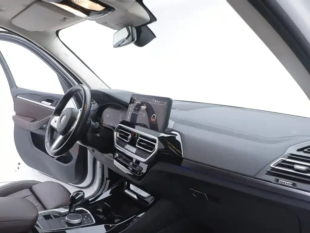 BMW X3 2024 из CN, фото 6