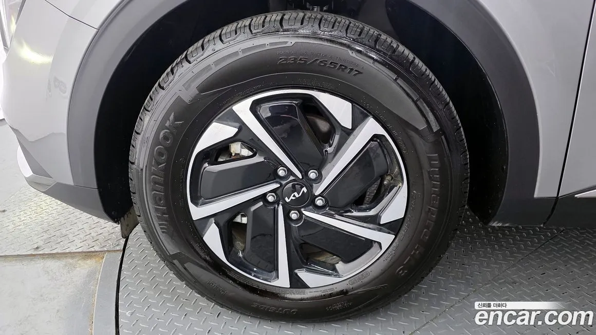 Kia Sportage — фото 6