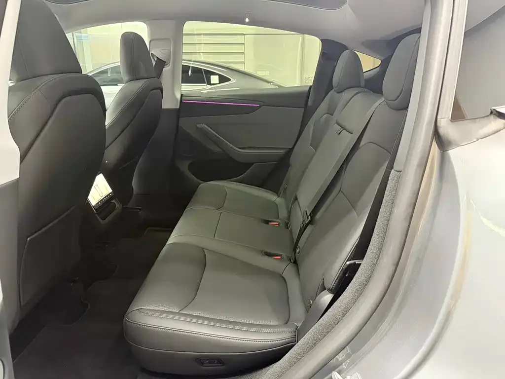 Tesla Model Y 2025 из CN, фото 6