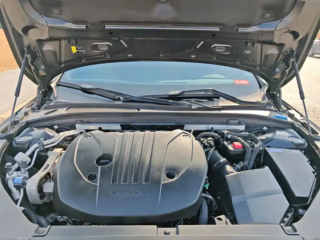 Volvo S90 2024 из CN, фото 4