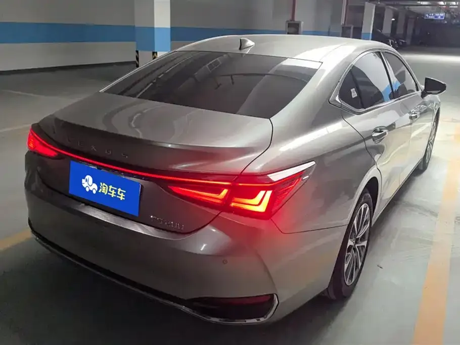 Lexus ES 2025 из CN, фото 5