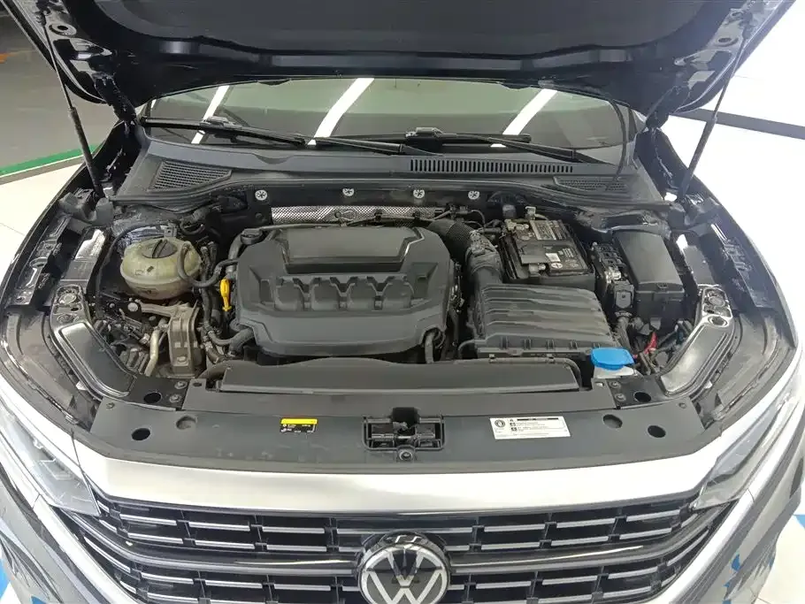 Volkswagen Passat — фото 9
