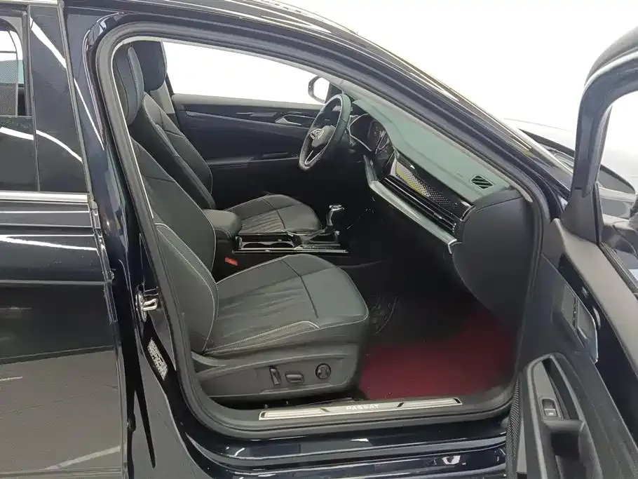 Volkswagen Passat — фото 10