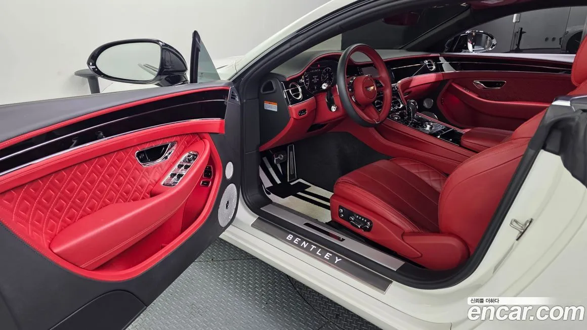 Bentley Continental 2022 из KR, фото 8
