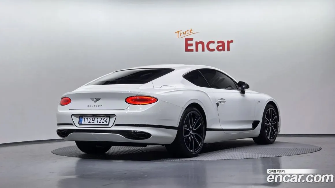 Bentley Continental 2022 из KR, фото 2
