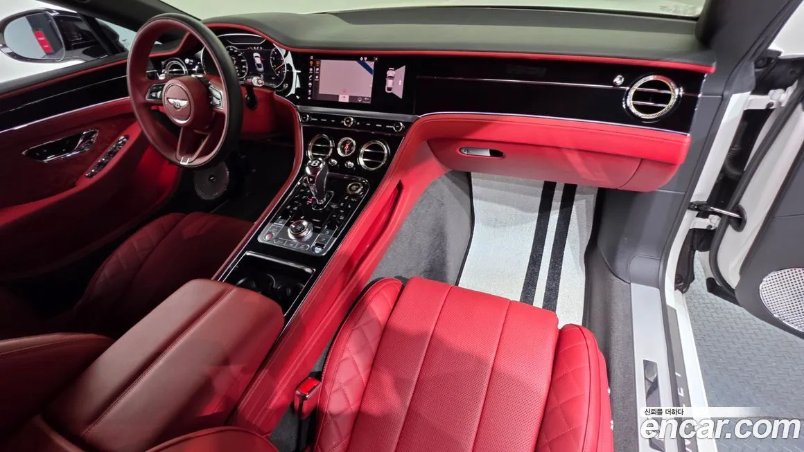 Bentley Continental 2022 из KR, фото 7