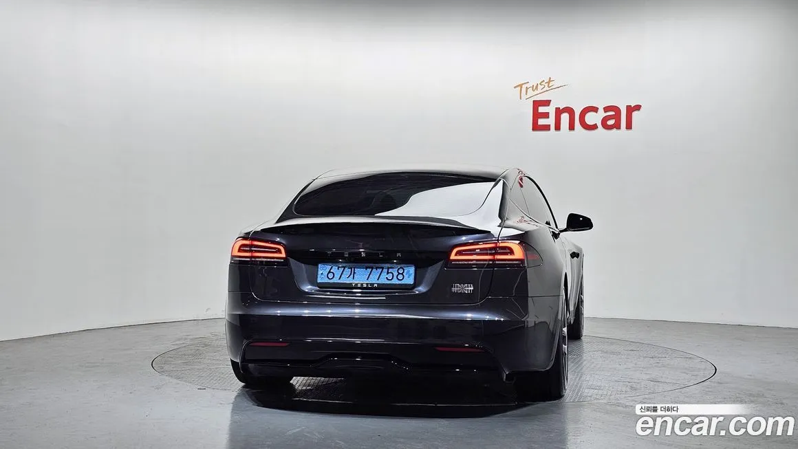 Tesla Model S 2024 из KR, фото 3