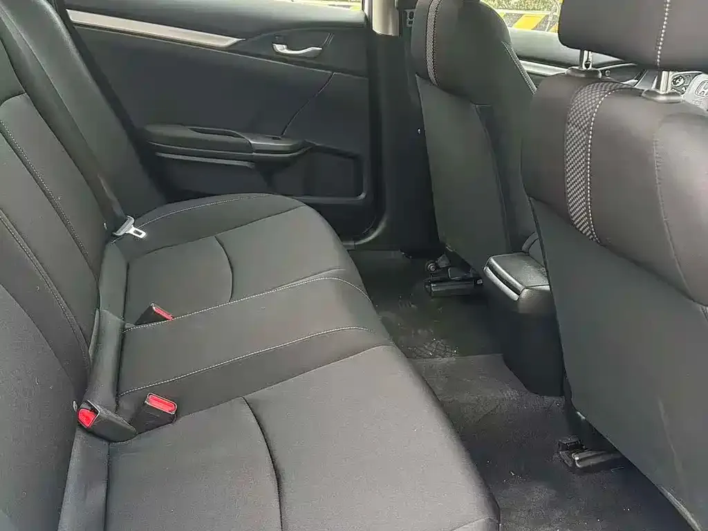 Honda Civic 2023 из CN, фото 2