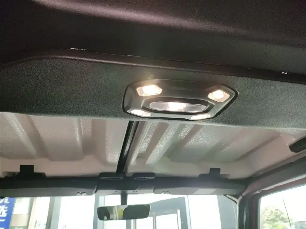 Jeep Wrangler 2021 из CN, фото 3