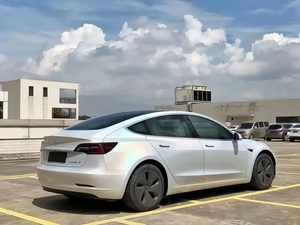 Tesla Model 3 2023 из CN, фото 9