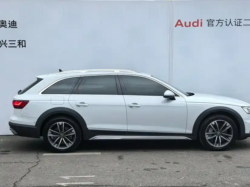 Audi A4 (Import) — фото 2