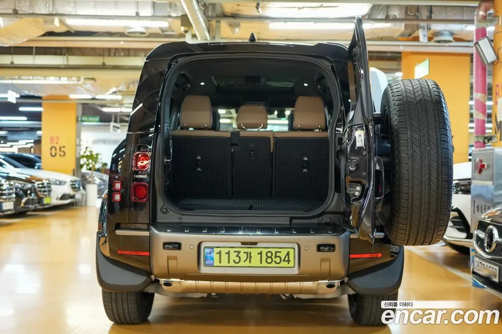 Land Rover Defender 2025 из KR, фото 6