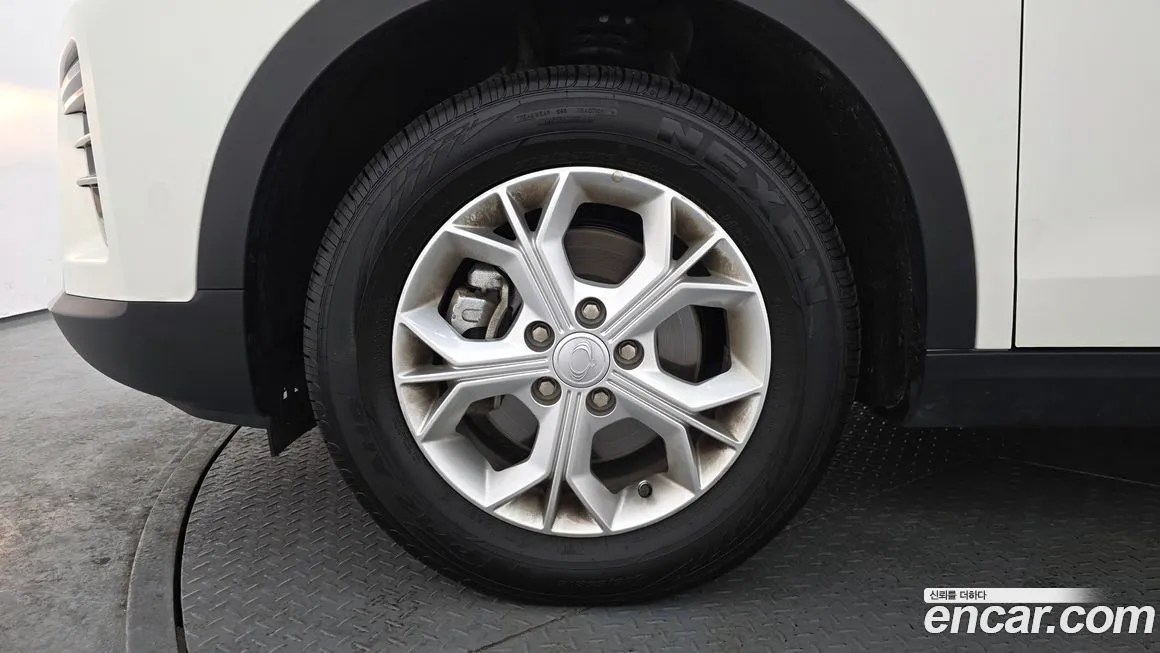 KG Mobility (Ssangyong) TIBOLI 2025 из KR, фото 10