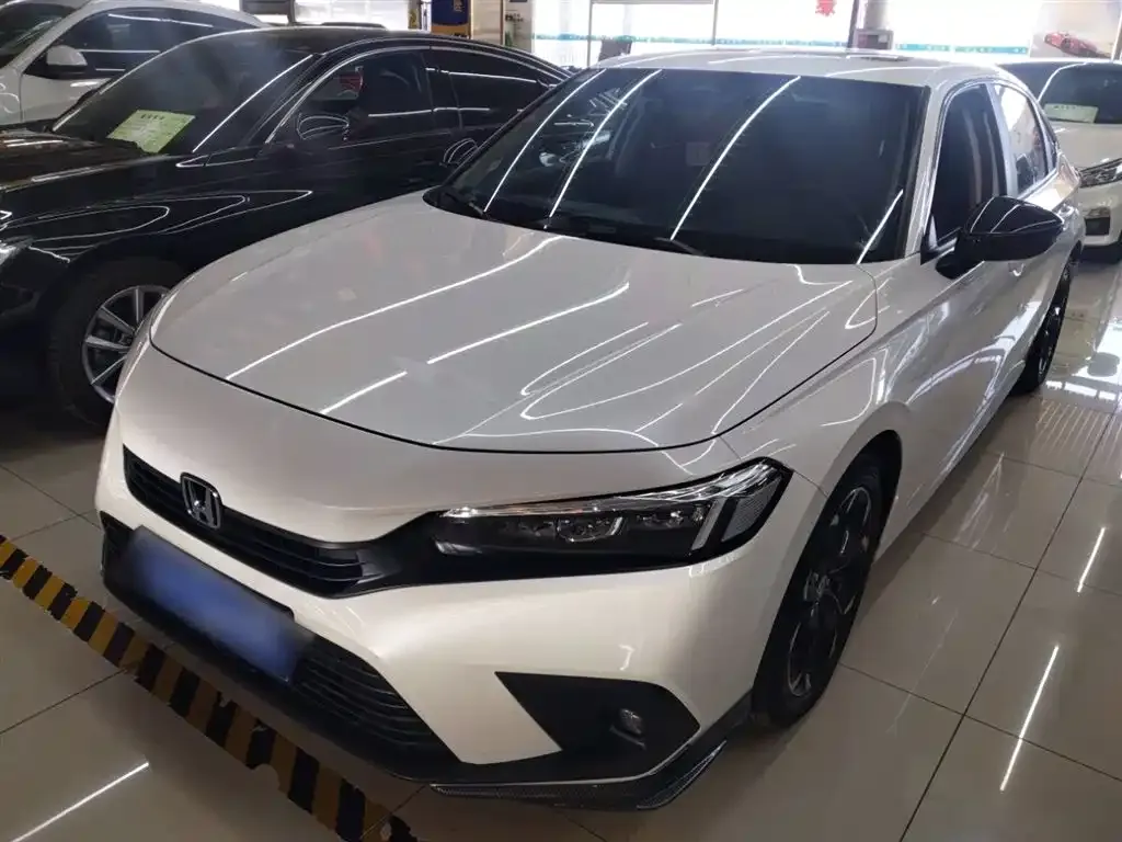 Honda Civic — фото 1