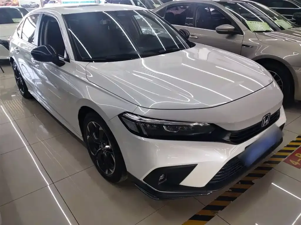 Honda Civic — фото 10