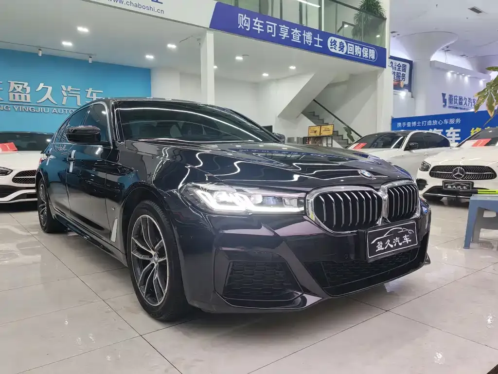 BMW 5 Series 2022 из CN, фото 10