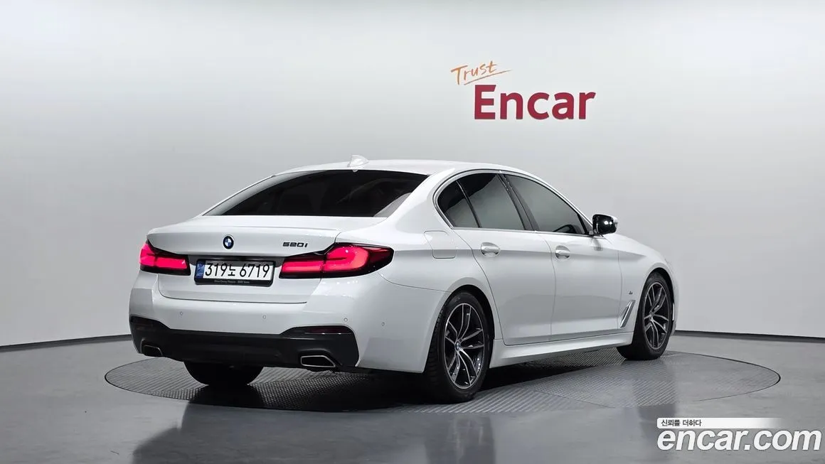 BMW 5-Series 2021 из KR, фото 5