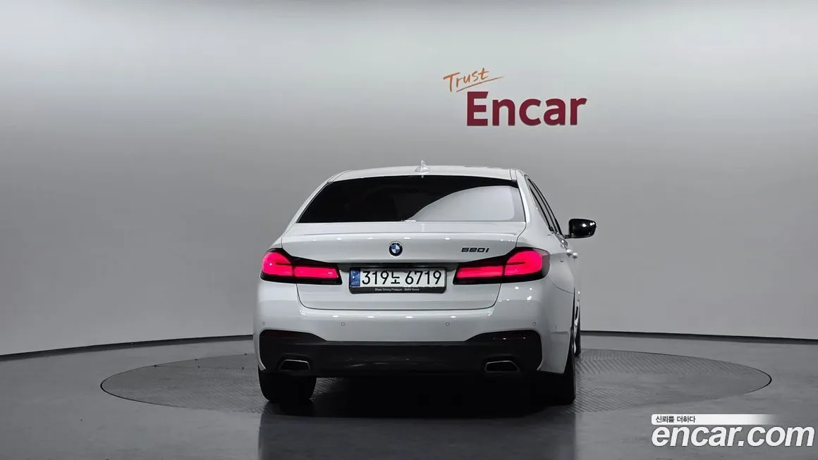 BMW 5-Series 2021 из KR, фото 6