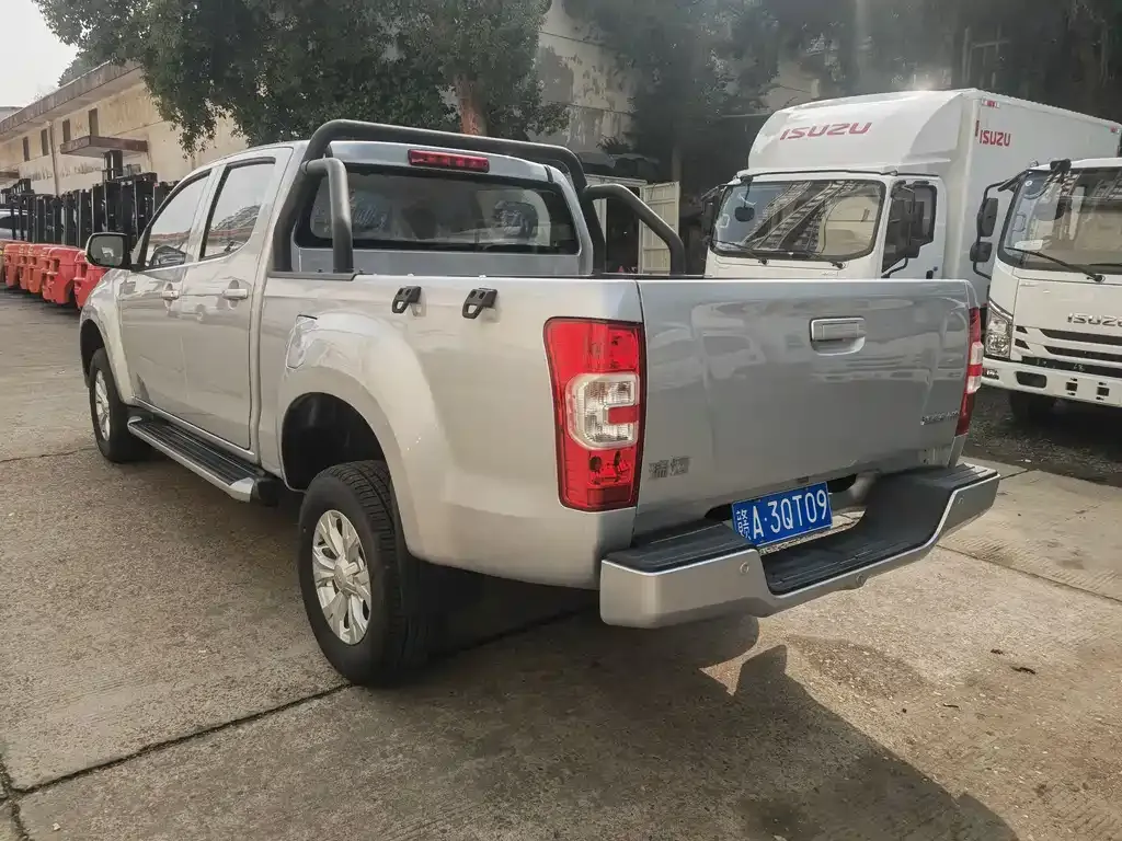 Isuzu RE-MAX 2026 из CN, фото 8