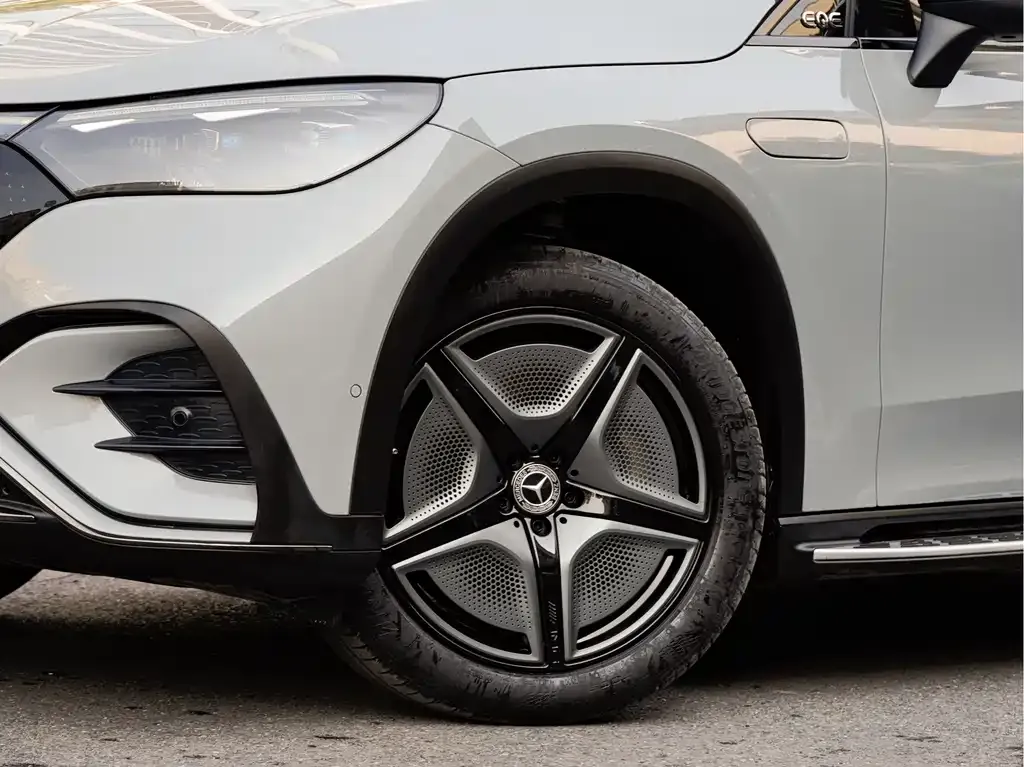Mercedes-Benz EQE SUV 2023 из CN, фото 5