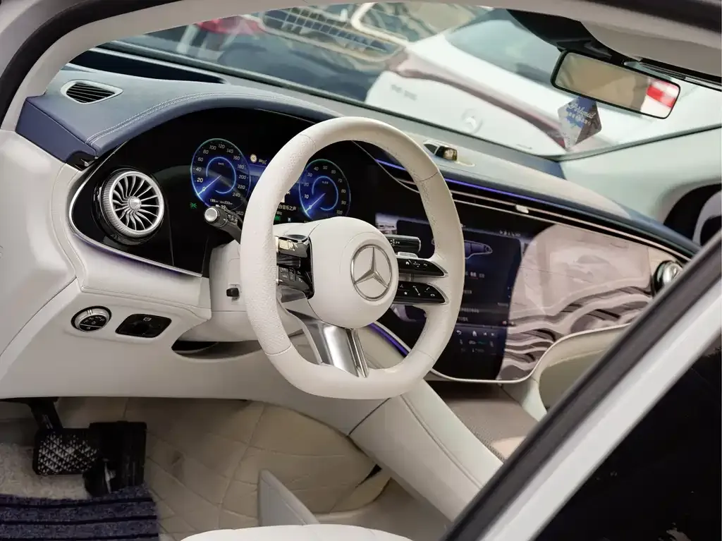 Mercedes-Benz EQE SUV 2023 из CN, фото 4