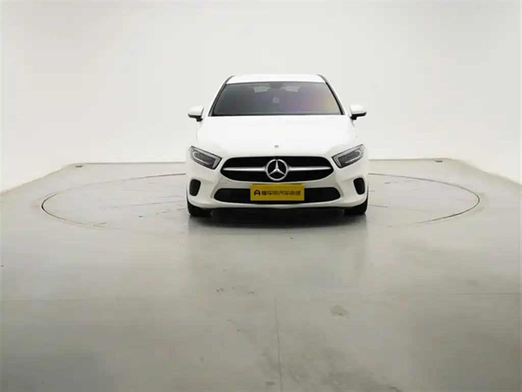 Mercedes-Benz A-Class (Import) 2022 из CN, фото 3