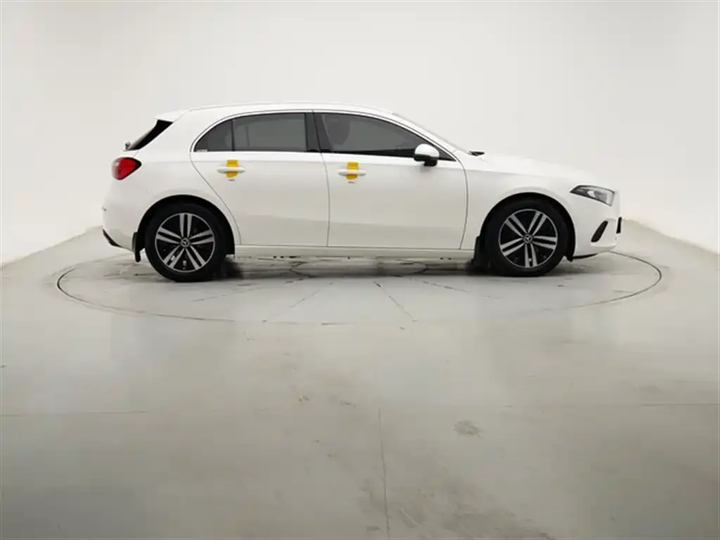 Mercedes-Benz A-Class (Import) 2022 из CN, фото 6
