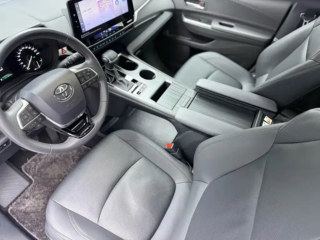 Toyota Sienna 2022 из CN, фото 10