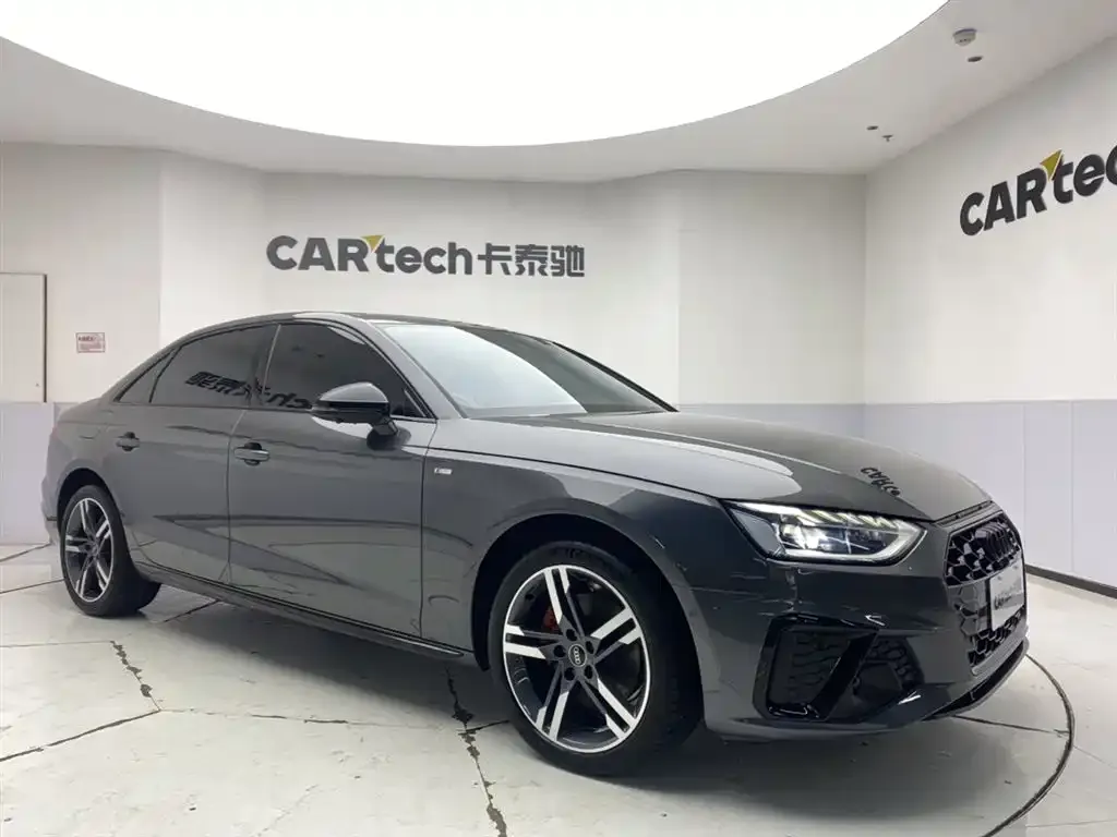 Audi A4L 2022 из CN, фото 2