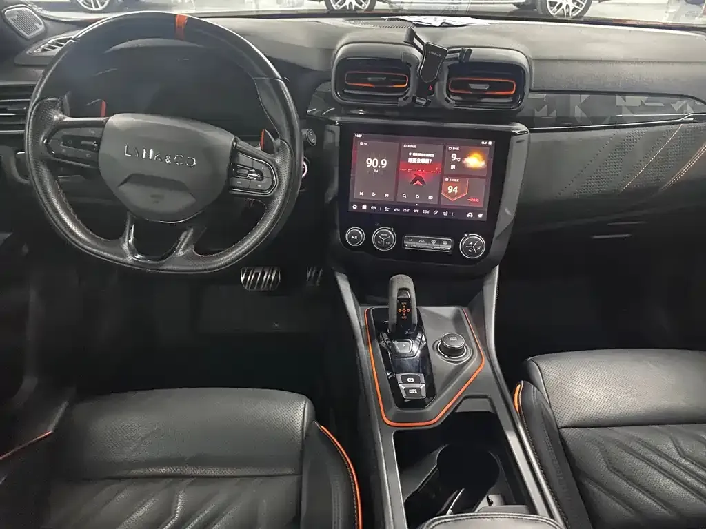 Lynk & Co 02 Hatchback 2022 из CN, фото 7