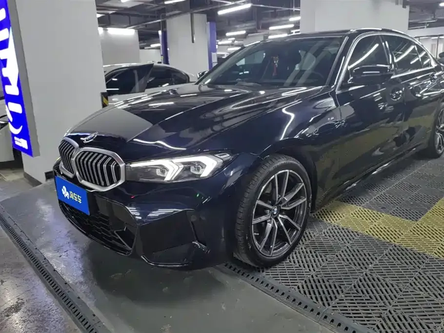 BMW 3 Series 2023 из CN, фото 1