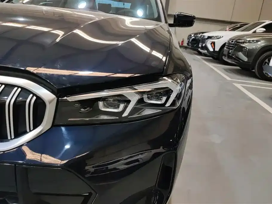 BMW 3 Series 2023 из CN, фото 7