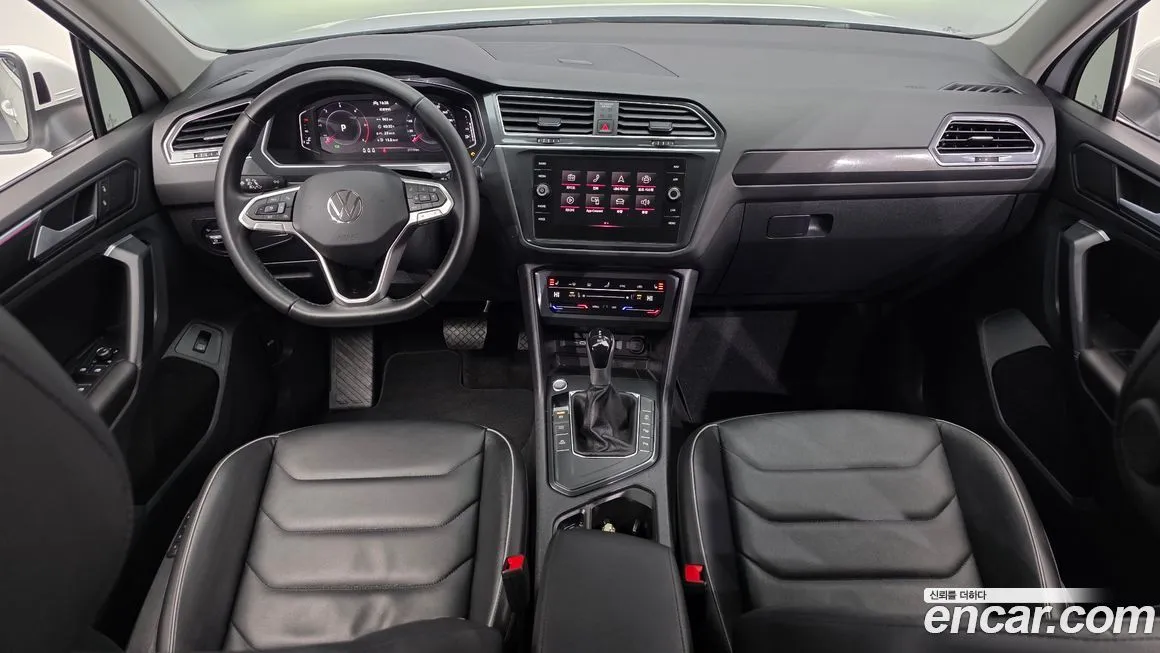 Volkswagen Tiguan — фото 3