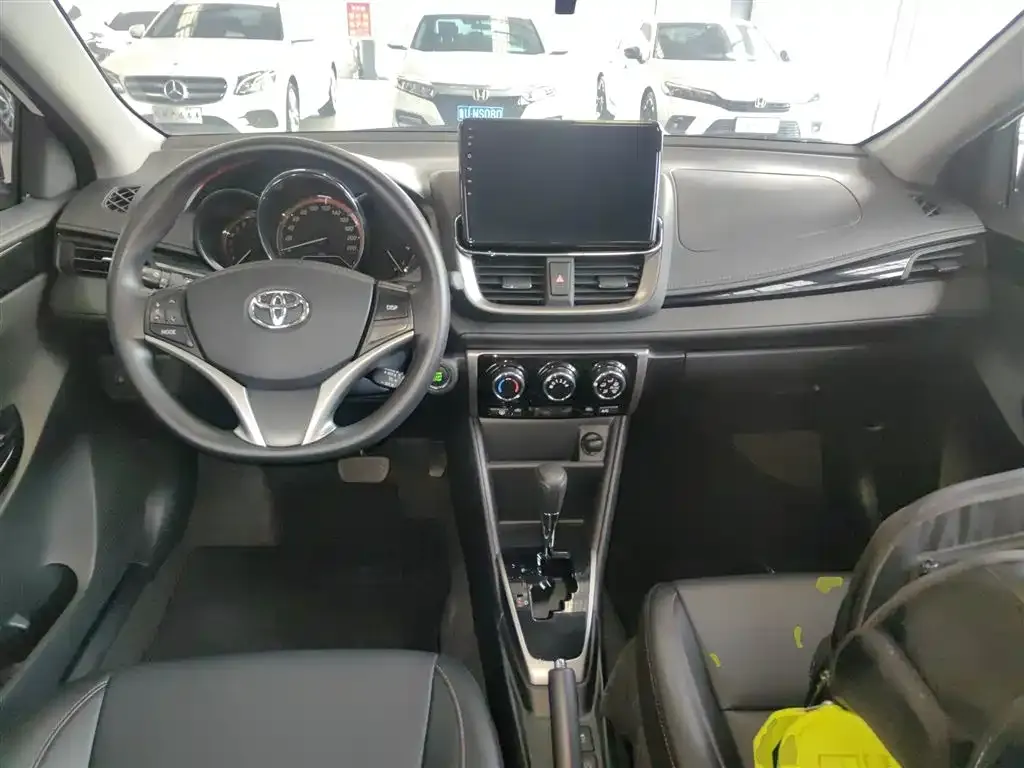 Toyota Yaris L 2023 из CN, фото 6